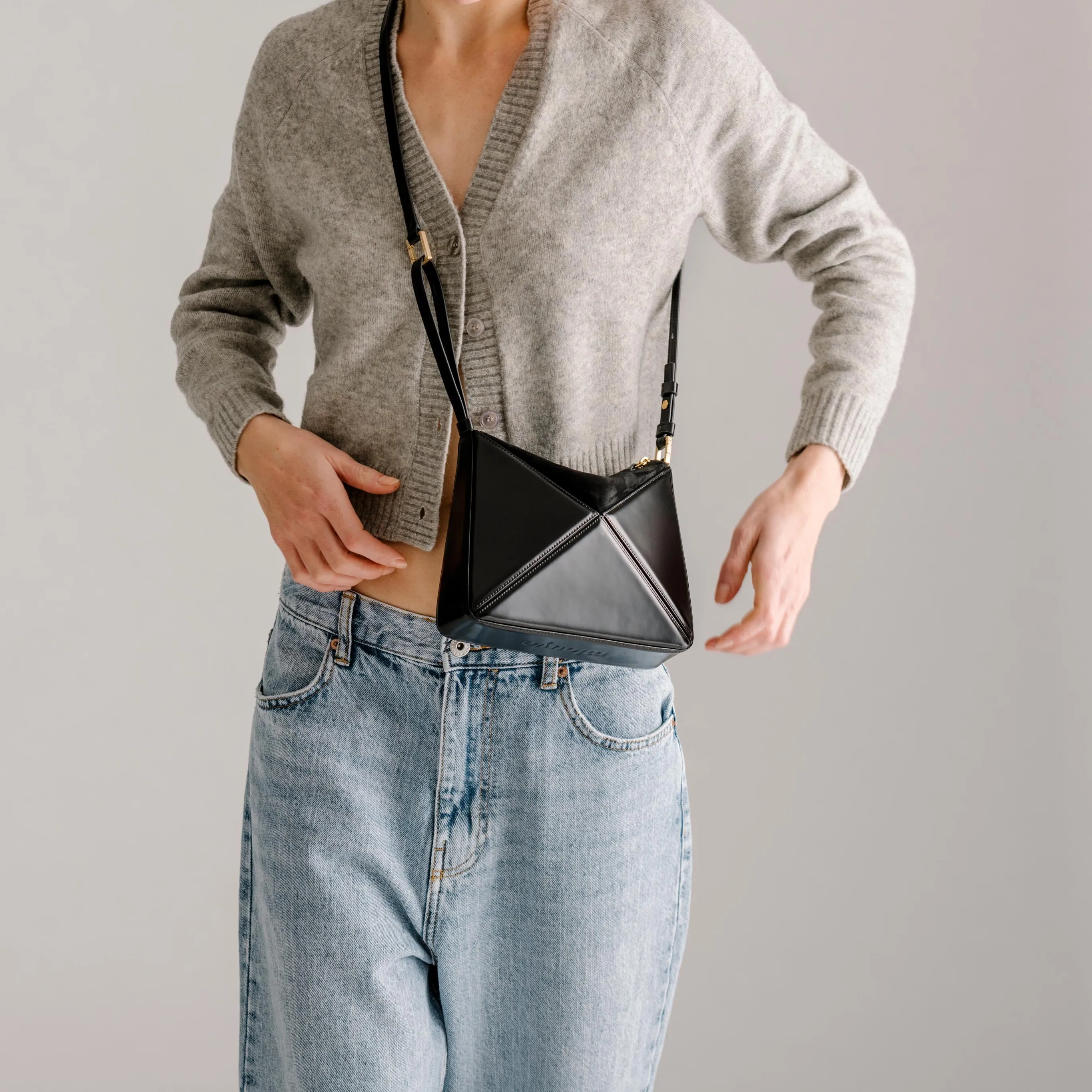 Micro Flex Bag - Carbon