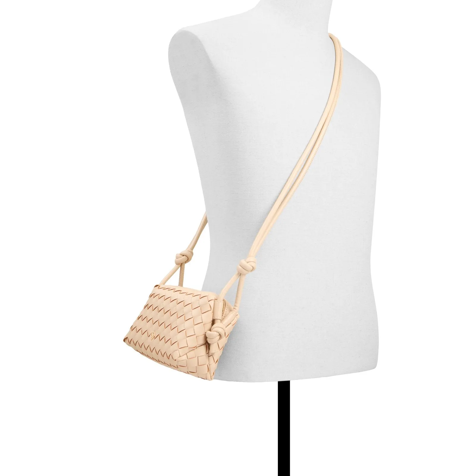 Monicaa / Cross Body