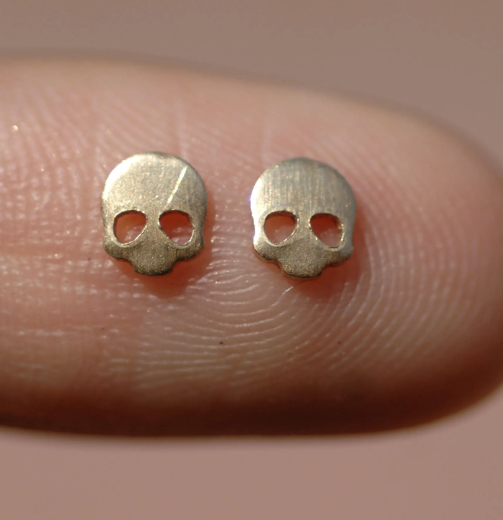 Most Tiny Metal Top Skull Mini Blanks