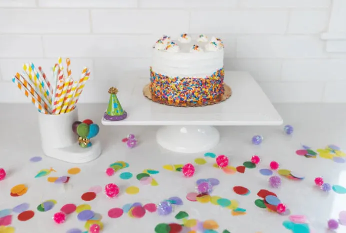 Nora Fleming Up Up and Away (Balloons) Mini