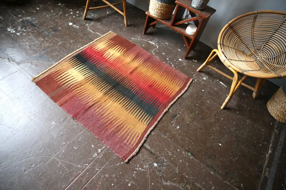 Old Mini Milas Kilim 3.3ftx3.3ft