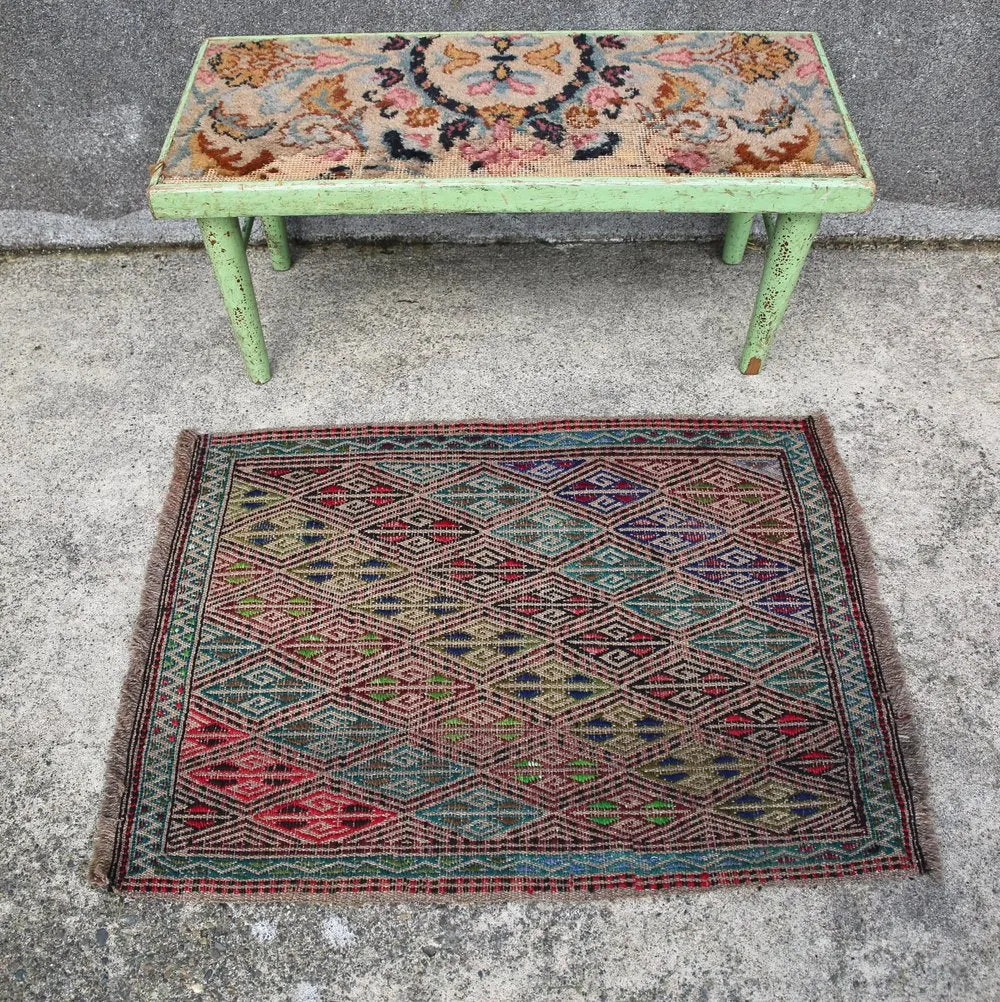 Old Mini Sivas Cicim 21inx31in