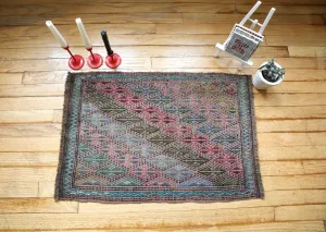 Old Mini Sivas Cicim 21"x31"