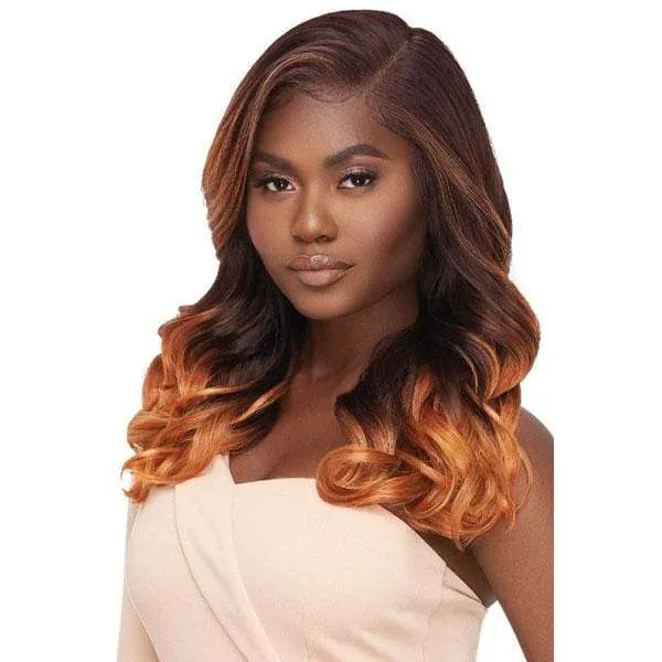 Outre Melted Hairline Synthetic Deluxe Wide HD Lace Front Wig - DIVINE