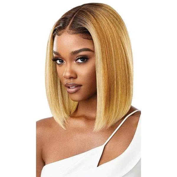 Outre Melted Hairline Synthetic Deluxe Wide HD Lace Front Wig - ISABELLA