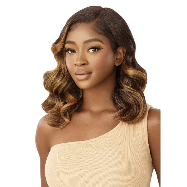 Outre Melted Hairline Synthetic Deluxe Wide HD Lace Front Wig - PASCALE