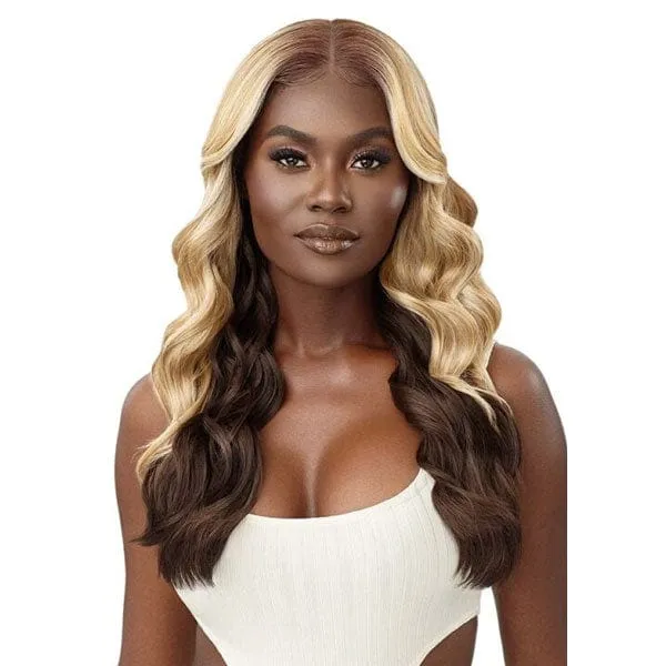 Outre Perfect Hairline Synthetic 13x6 Lace Front Wig - FREYA