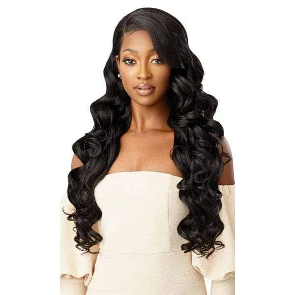 Outre Synthetic Melted Hairline HD Lace Front Wig - CHANDELL