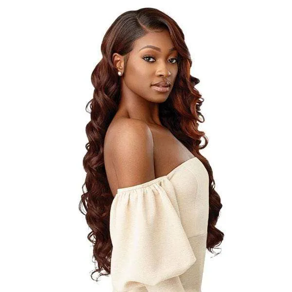 Outre Synthetic Melted Hairline HD Lace Front Wig - CHANDELL