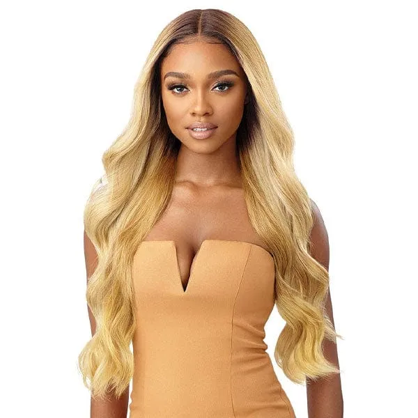 Outre Synthetic Melted Hairline HD Lace Front Wig - MANUELLA