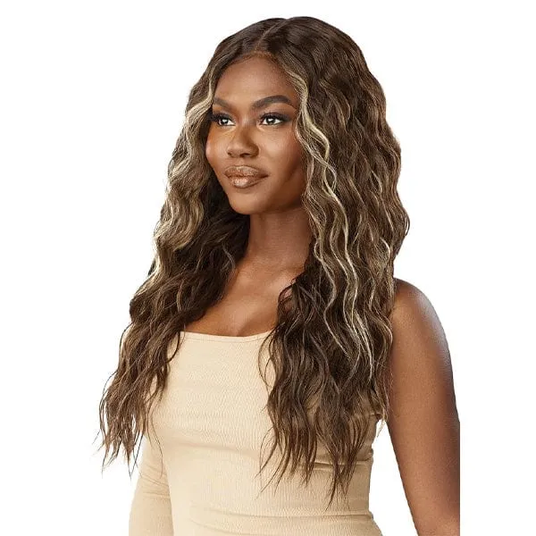 Outre Synthetic Melted Hairline HD Lace Front Wig - SHAKIRA