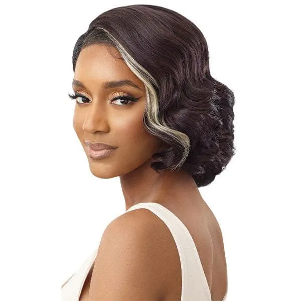 Outre Synthetic Melted Hairline HD Lace Front Wig - SOVEIDA