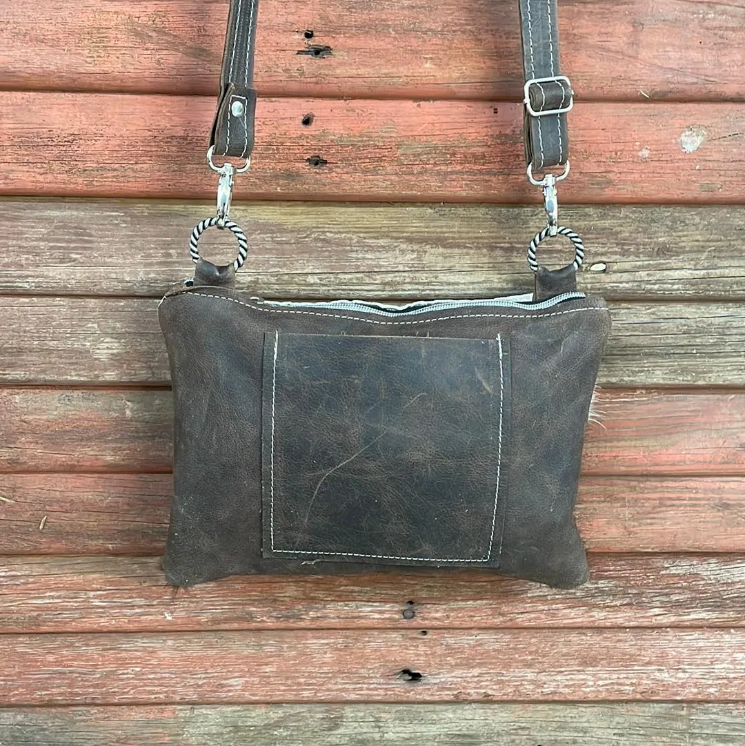 Patsy - Tricolor w/ Ivory Tool