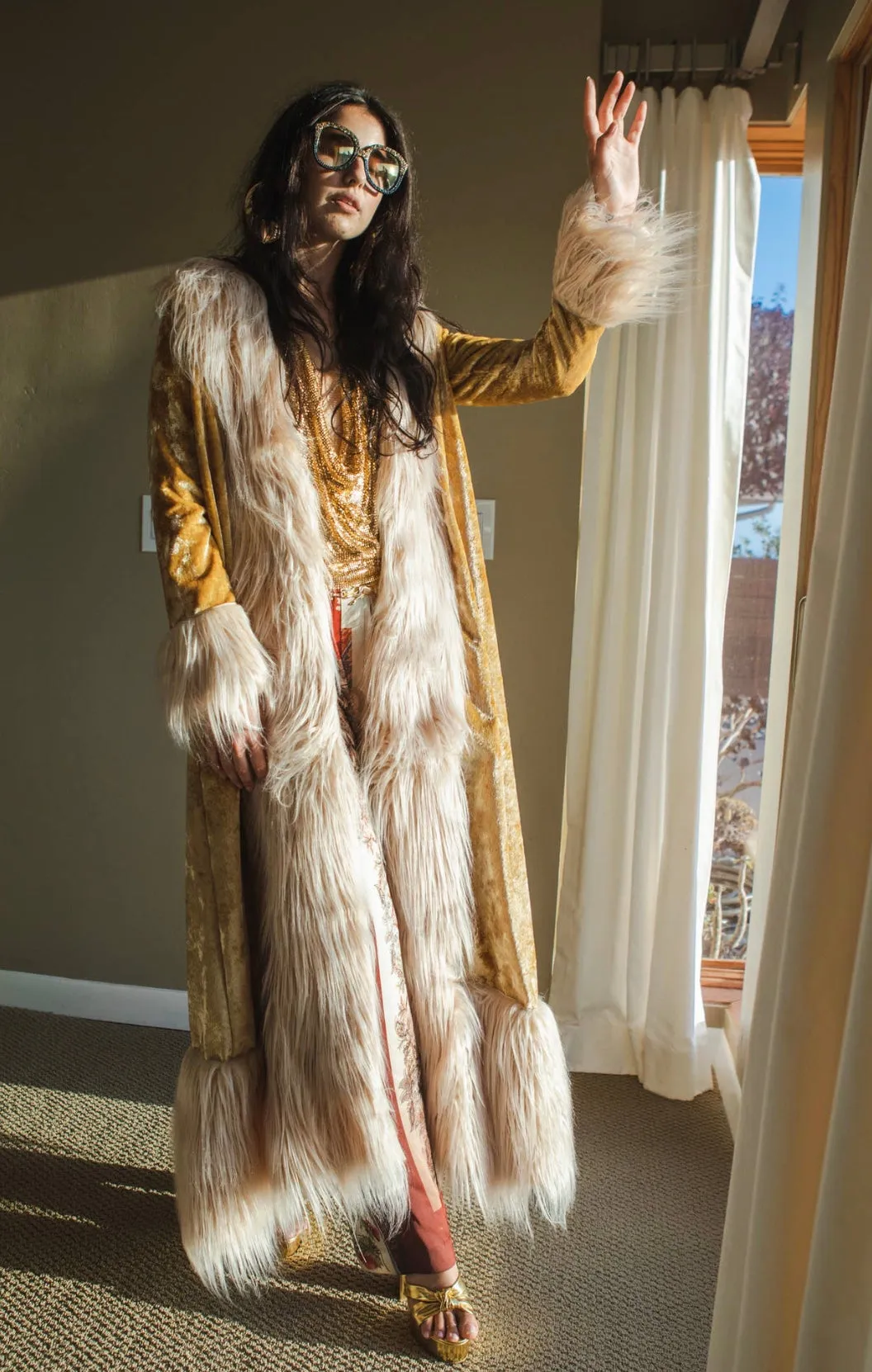 Penny Deluxe Champagne Velvet Faux Fur Coat M
