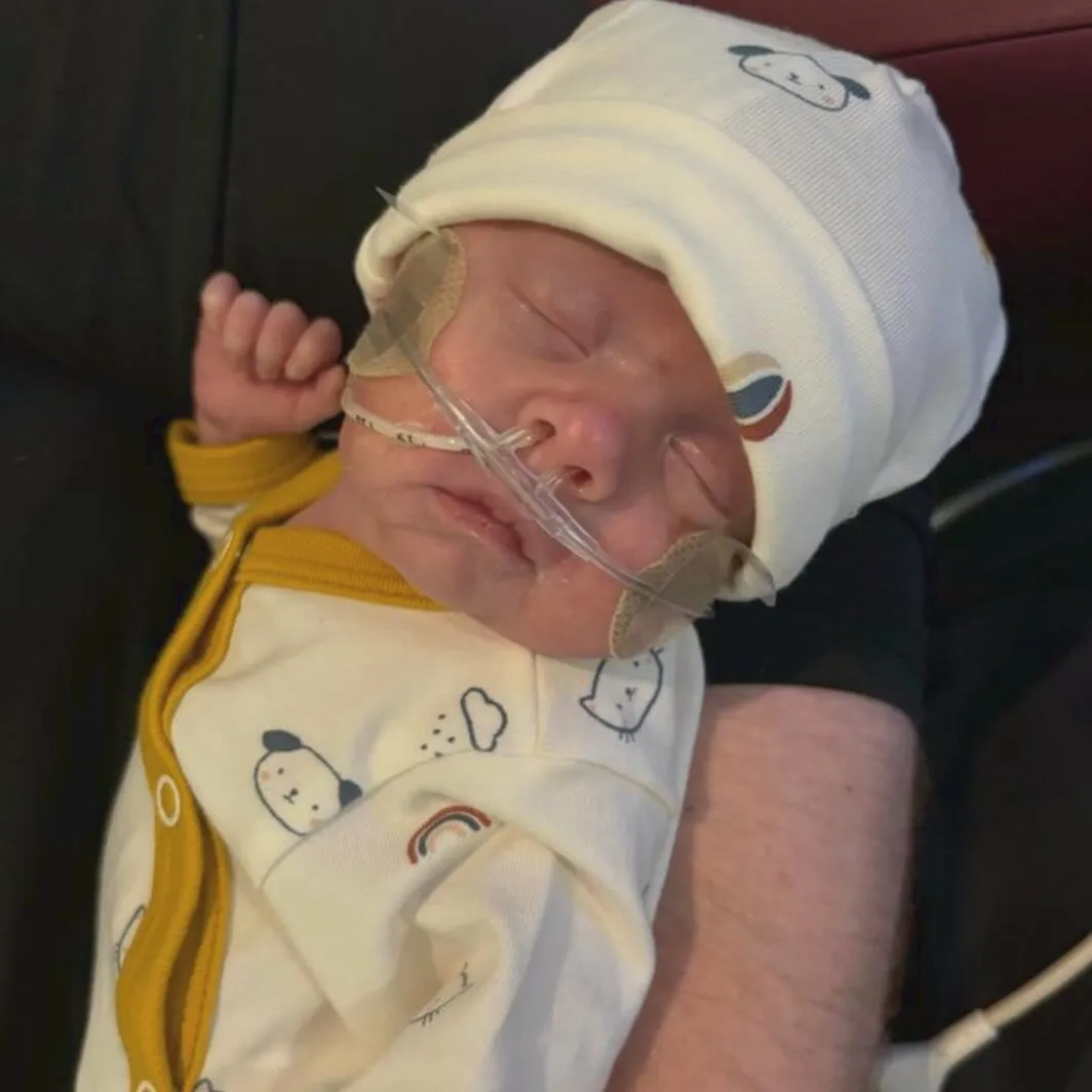 Preemie Round Hat, Pet Pals