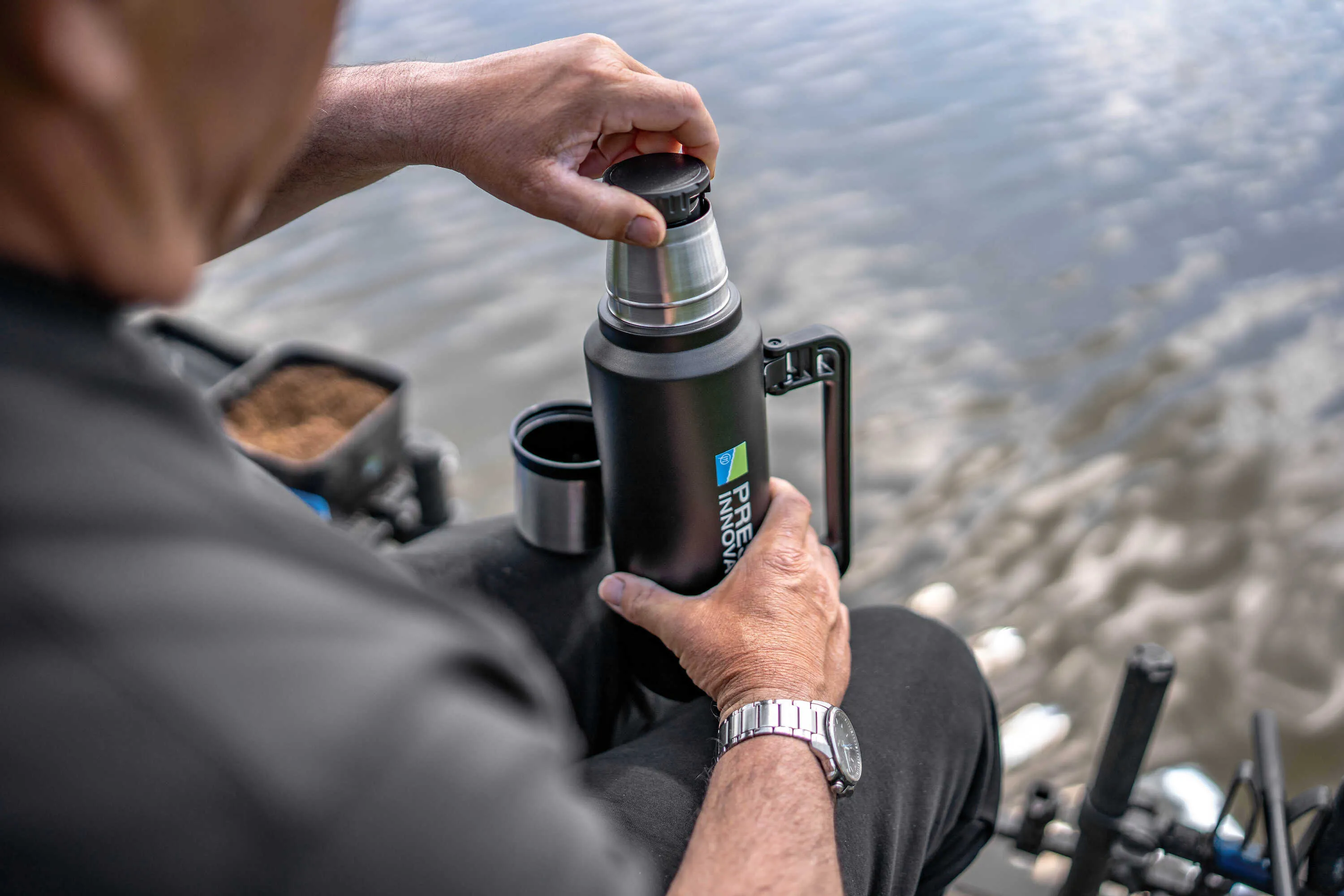 PRESTON 1.4l Stainless Steel Flask
