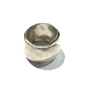 "Adjustable Domed Band"