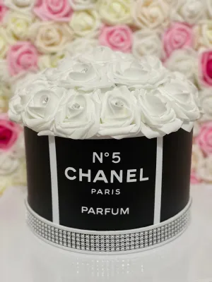 Rose Hat Box Bouquet