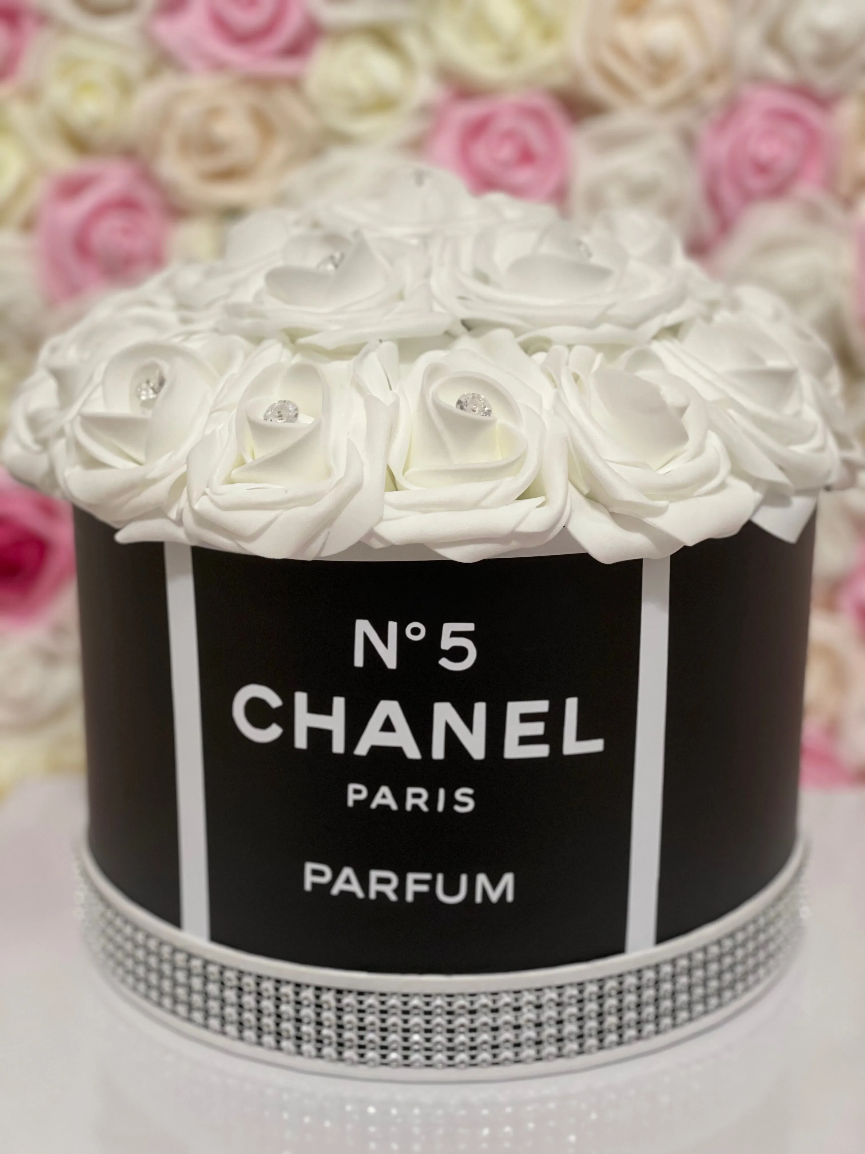 Rose Hat Box Bouquet