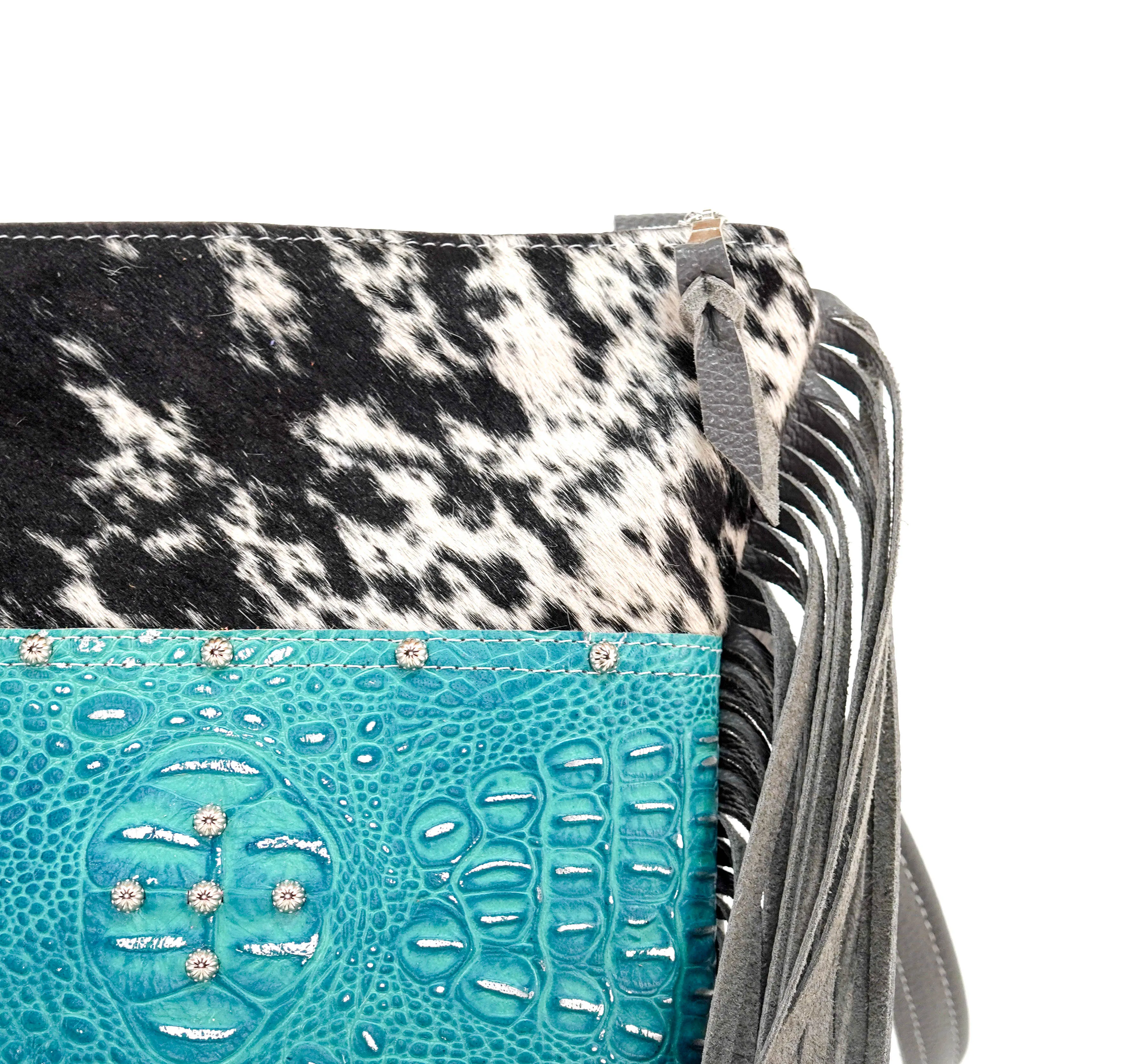 Shania - Black & White w/ Blue Croc