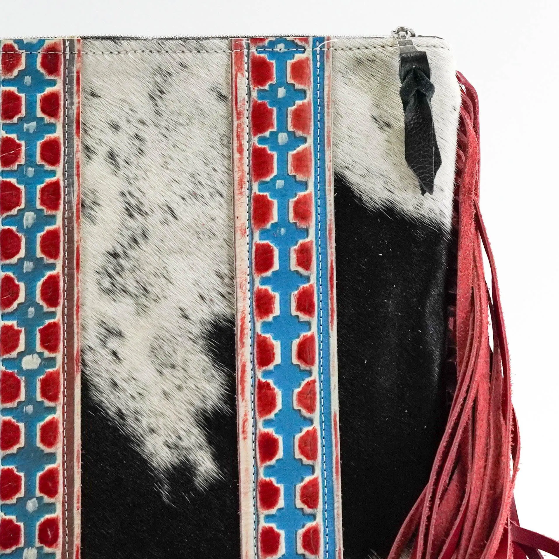 Shania - Black & White w/ Great Plans Navajo