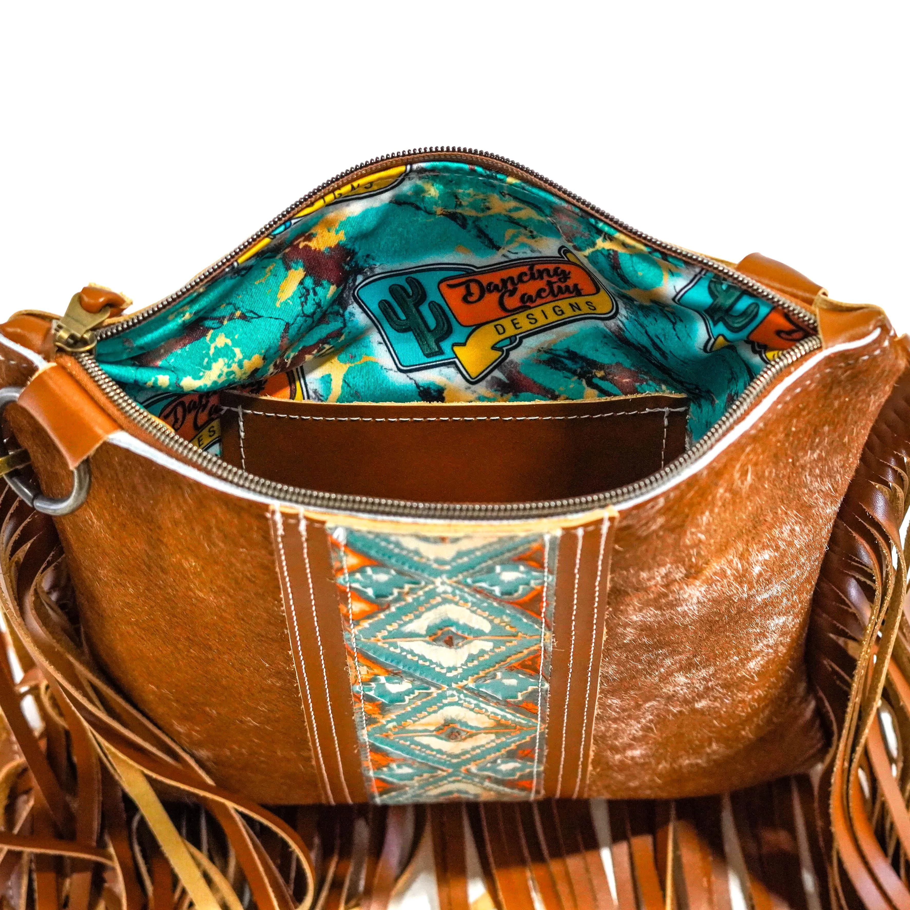 Shania - Longhorn w/ Mandarine Navajo
