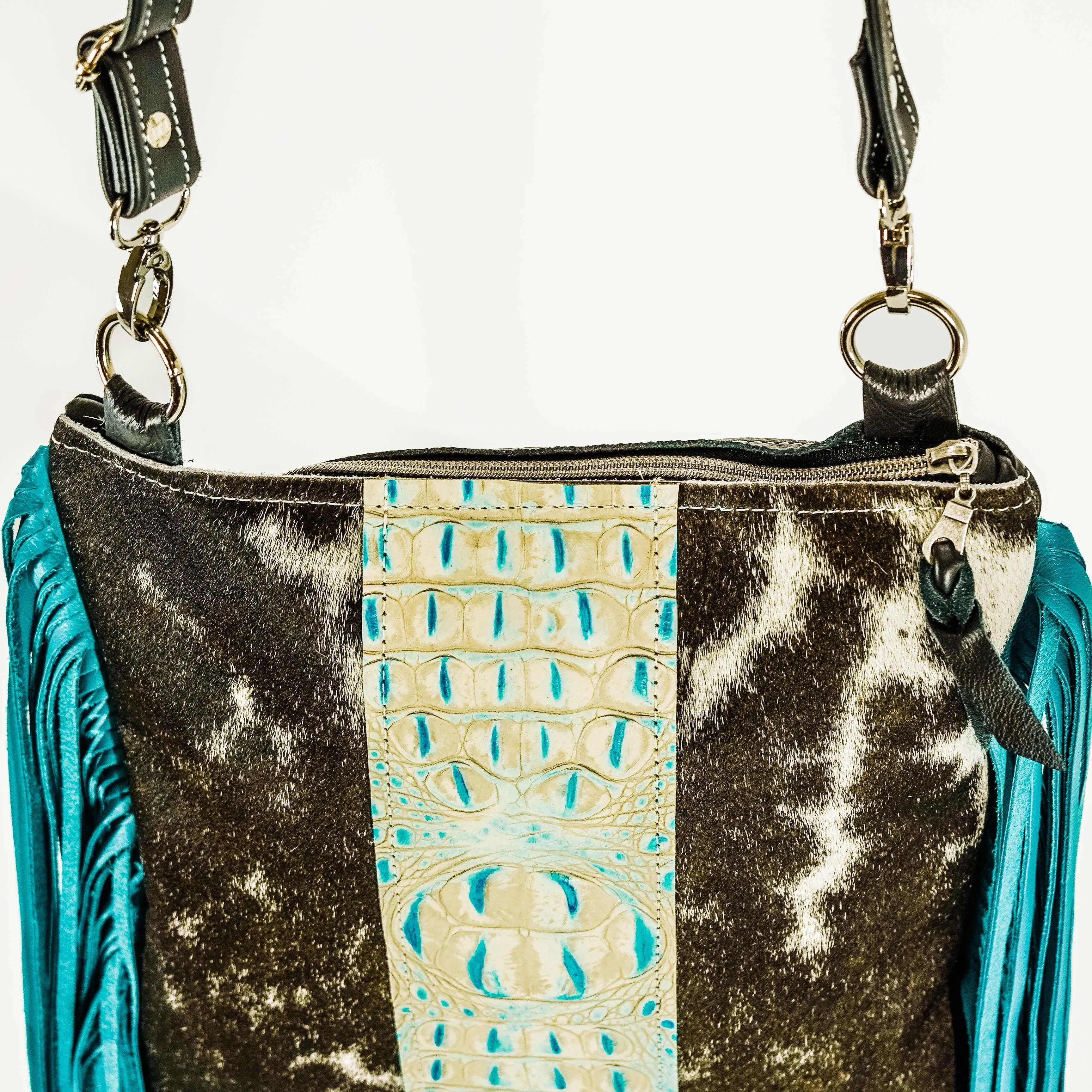 Shania (unlined) - Chocolate & White w/ Caribbean Croc