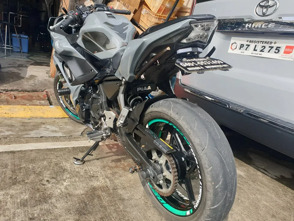 Shark Universal Foldable Fender Eliminator
