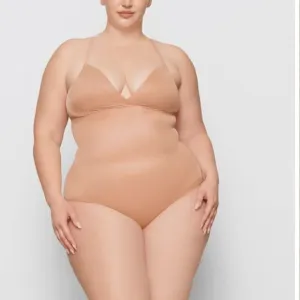 SKIMS Barely There Shapewear Briefs Bodysuit in Clay Size XL NWOT