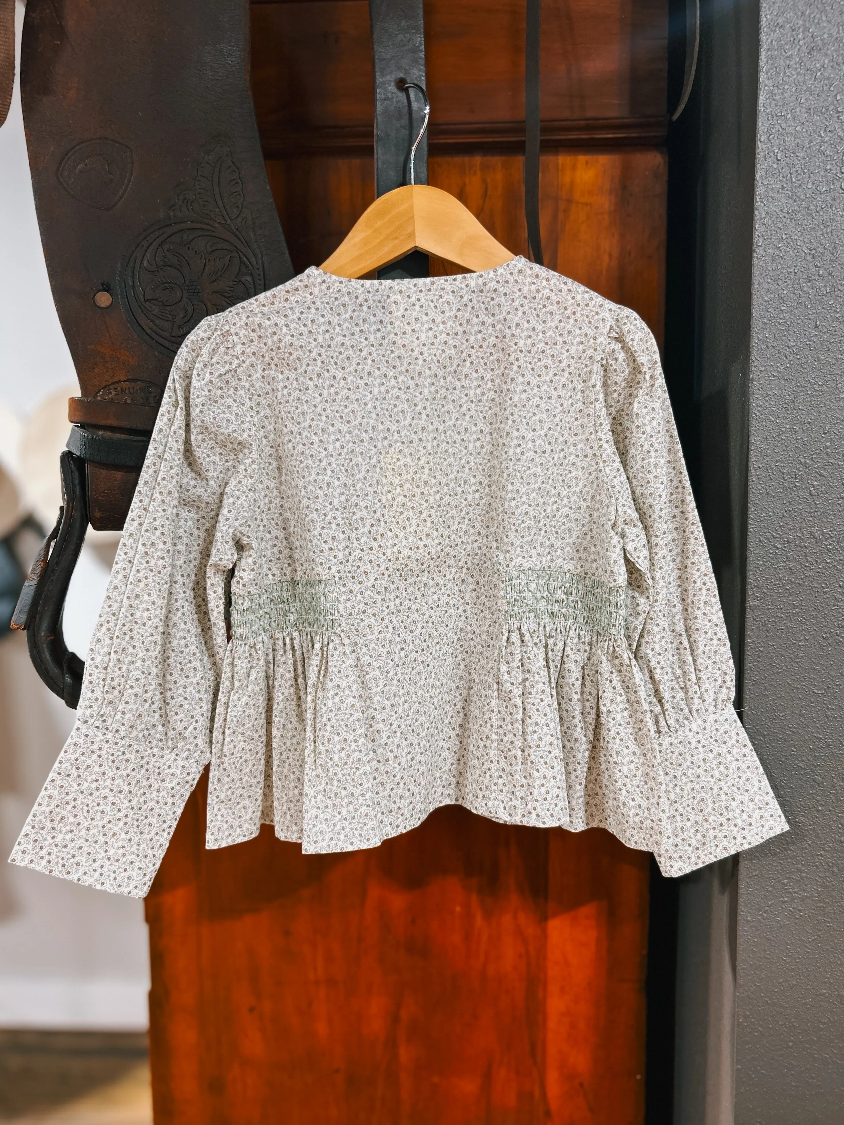 The Ivory Daisy Imogen Blouse (4T)