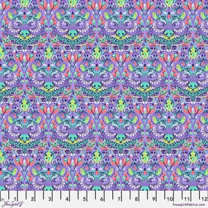 Tiny Beasts, Bear With Me in Glimmer - fat quarter