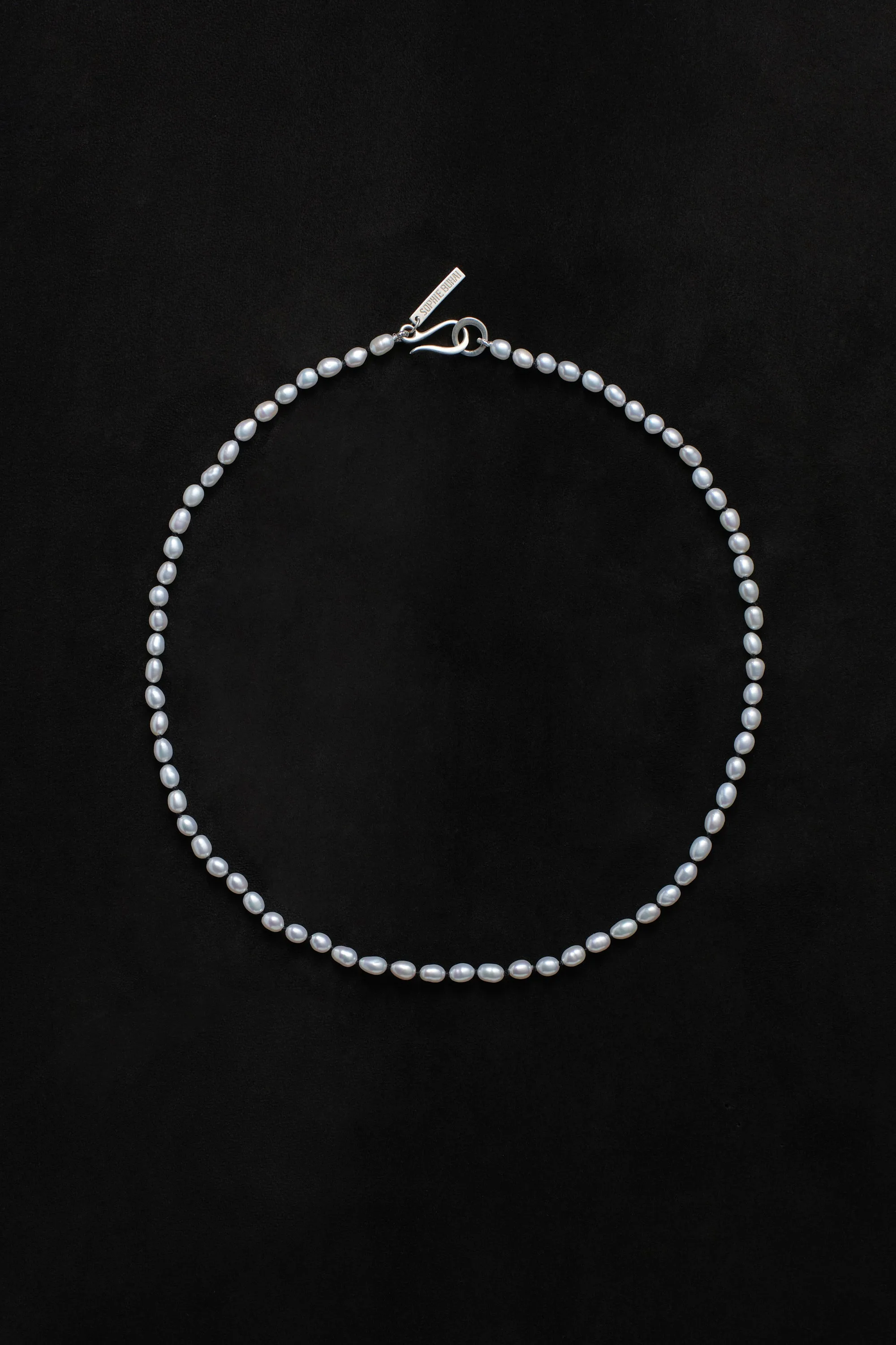 TINY PEARL COLLAR