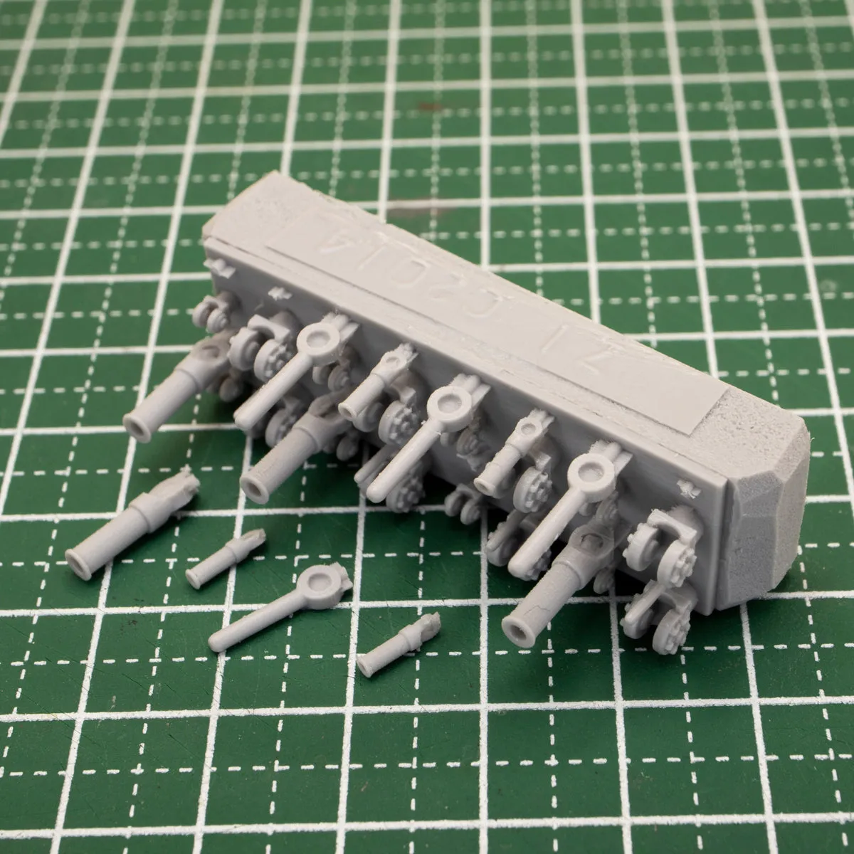 Tiny piston set
