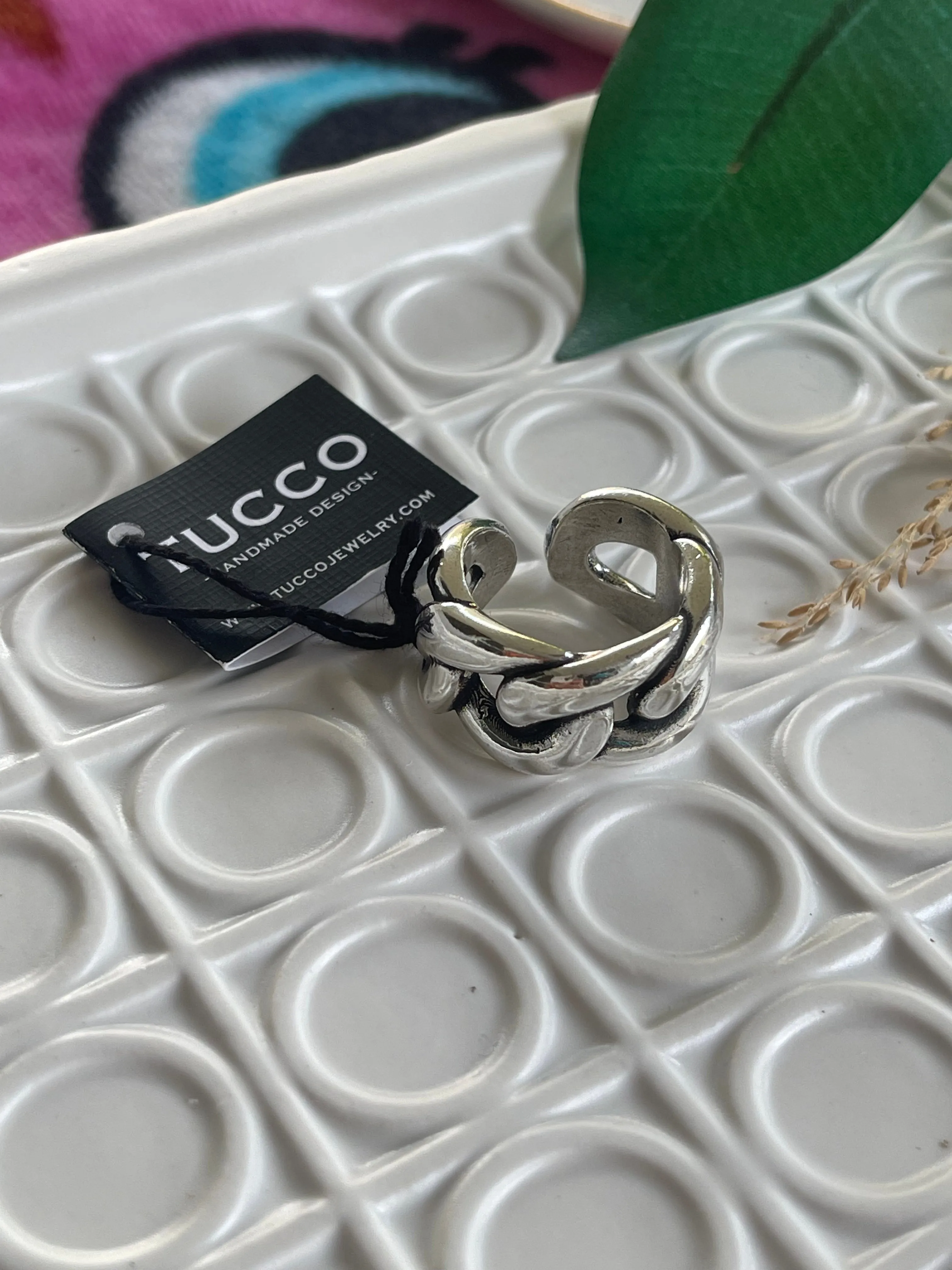 Tucco ring (Mikonos)