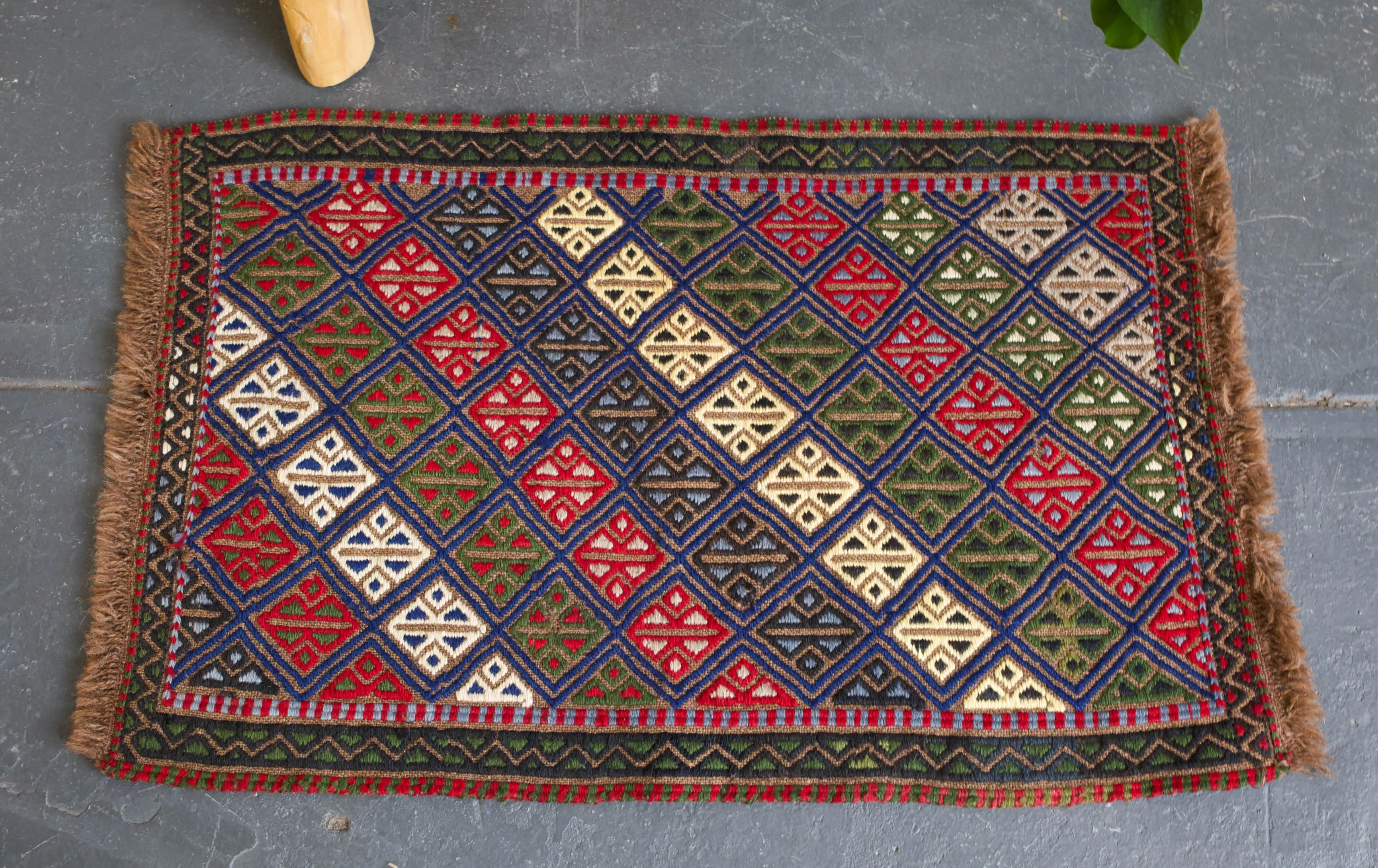 Vintage Mini Turkish Kilim Rug 1'10"x2'11"