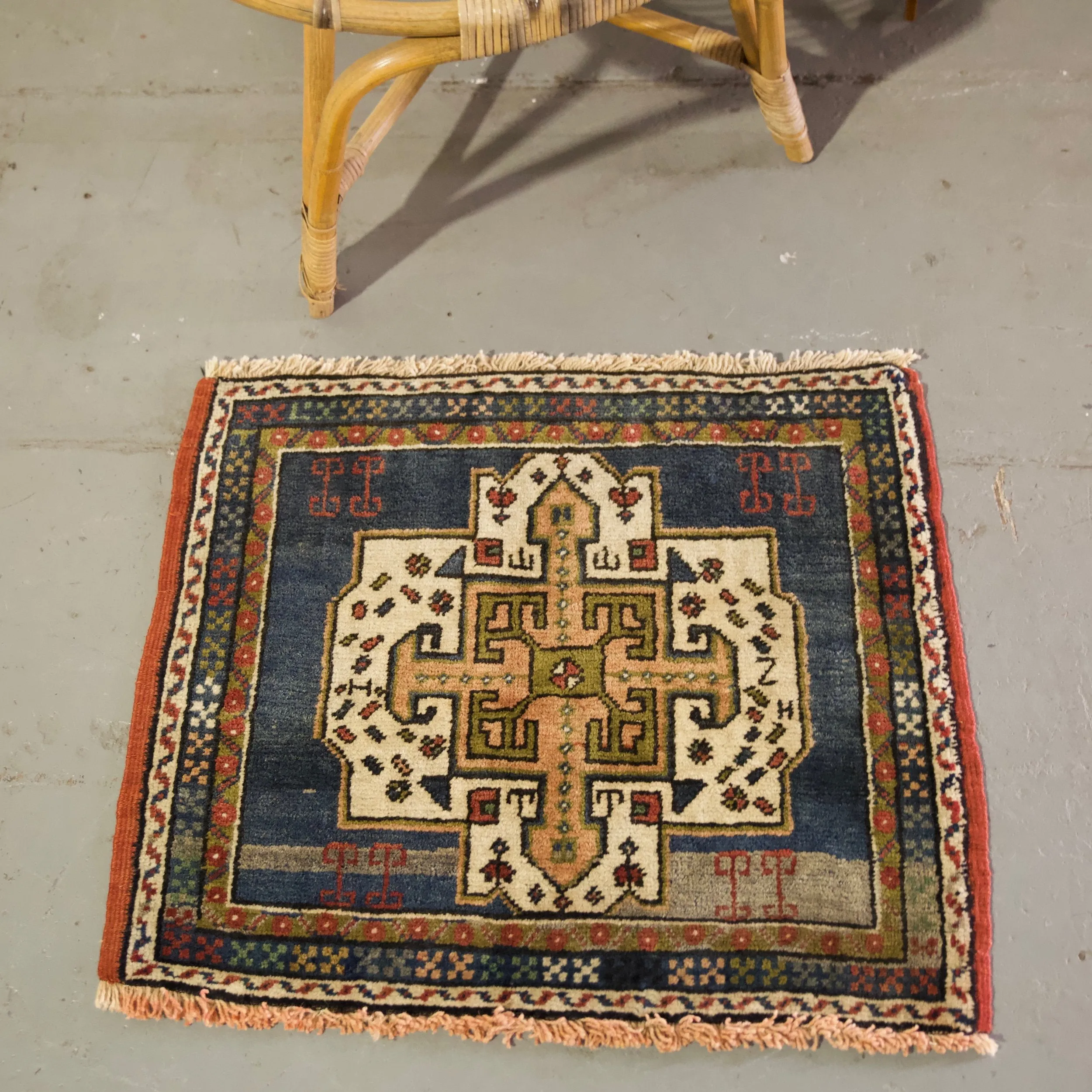 Vintage Mini Turkish Rug 23"x27"