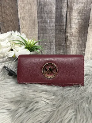 Wallet Designer By Michael Kors  Size: Medium