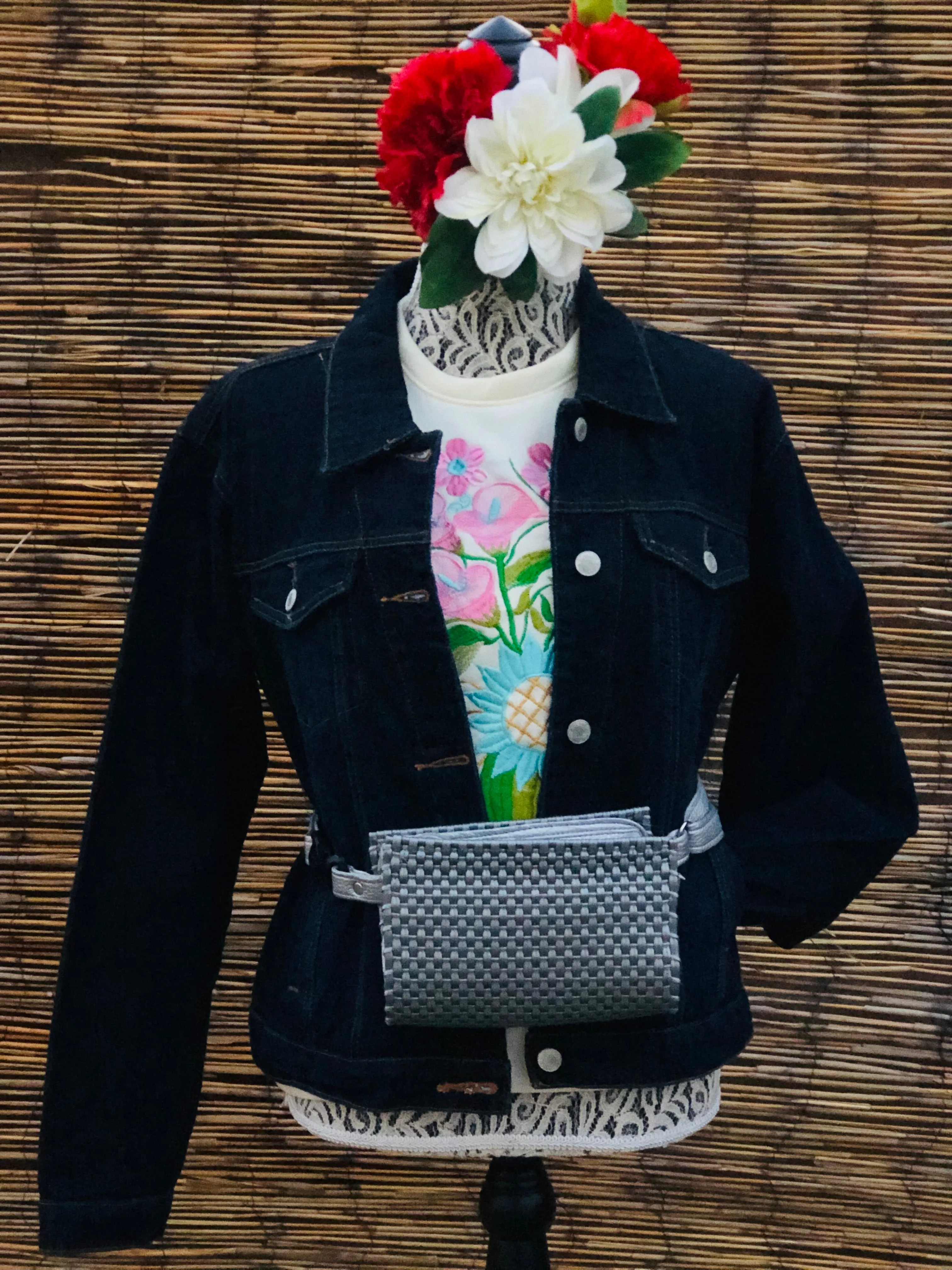 Yali Fanny Pack Silver